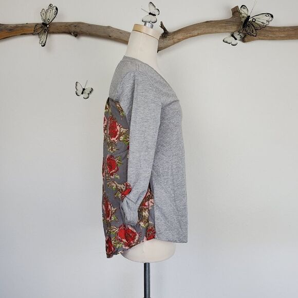 Anthropologie porridge whimsy motifs top gray - Picture 8 of 8